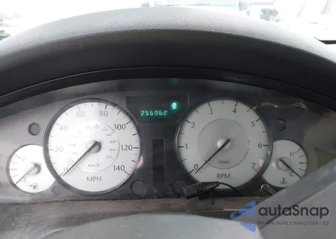 2008 Chrysler 300 Touring z USA, uszkodzony, nr VIN 2C3KA53GX8H105264